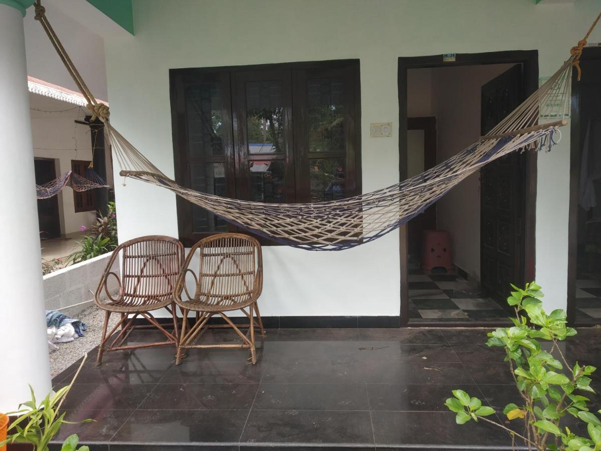 Mummy Bamboo House Hotell Varkala Exteriör bild