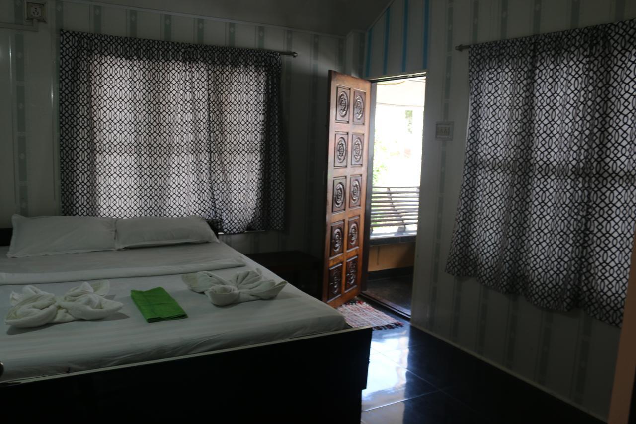 Mummy Bamboo House Hotell Varkala Exteriör bild