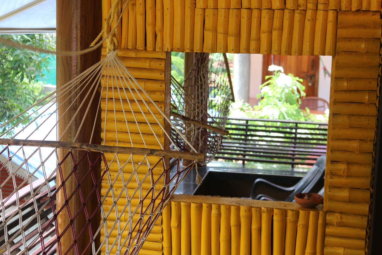 Mummy Bamboo House Hotell Varkala Exteriör bild