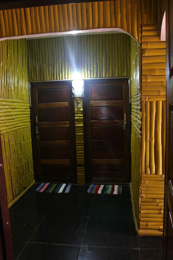 Mummy Bamboo House Hotell Varkala Exteriör bild