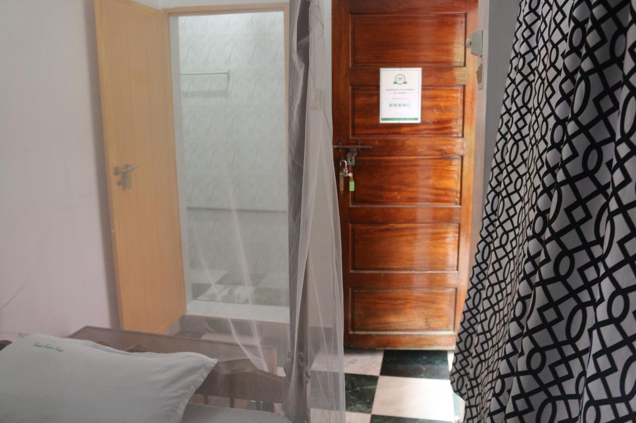 Mummy Bamboo House Hotell Varkala Exteriör bild